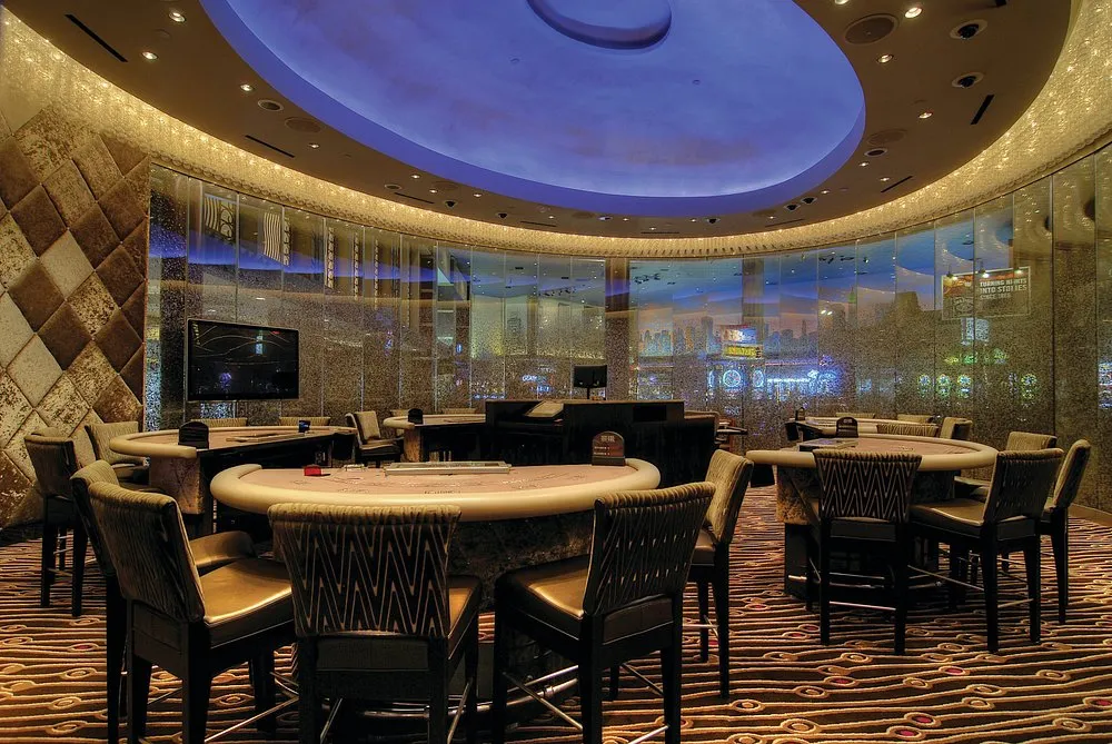 Yondarex Casino Hotel Interior